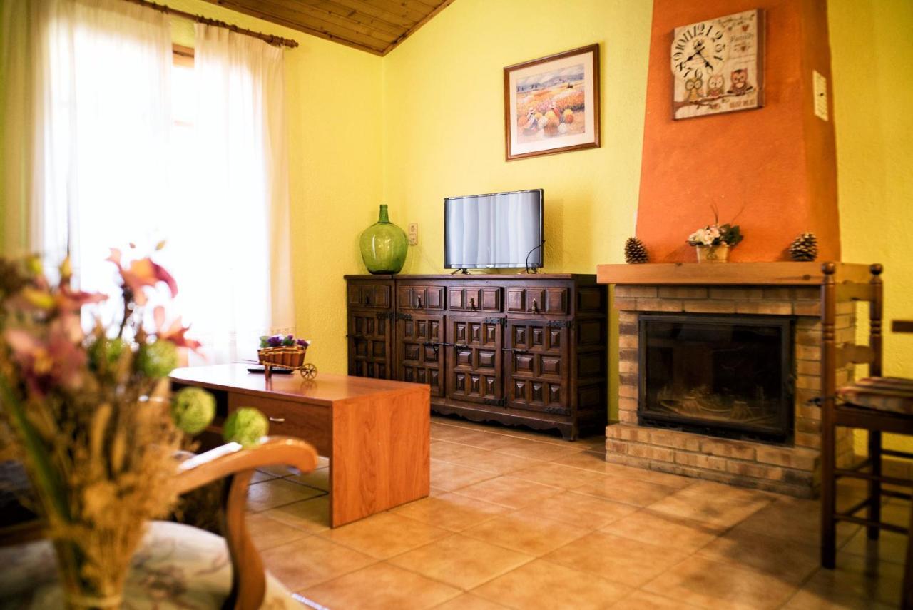 ホテル Casa Rural Moli De Fornols エクステリア 写真
